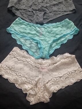 Lace Bikinis  3 Piece Set — Mint and Cream And Grey ✨Never Worn✨